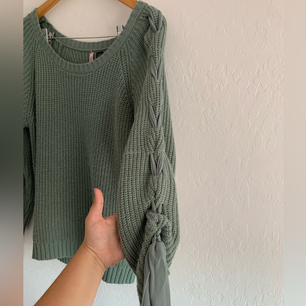LOVE by Design Green Ribbon Sweater - Picture 6 of 6